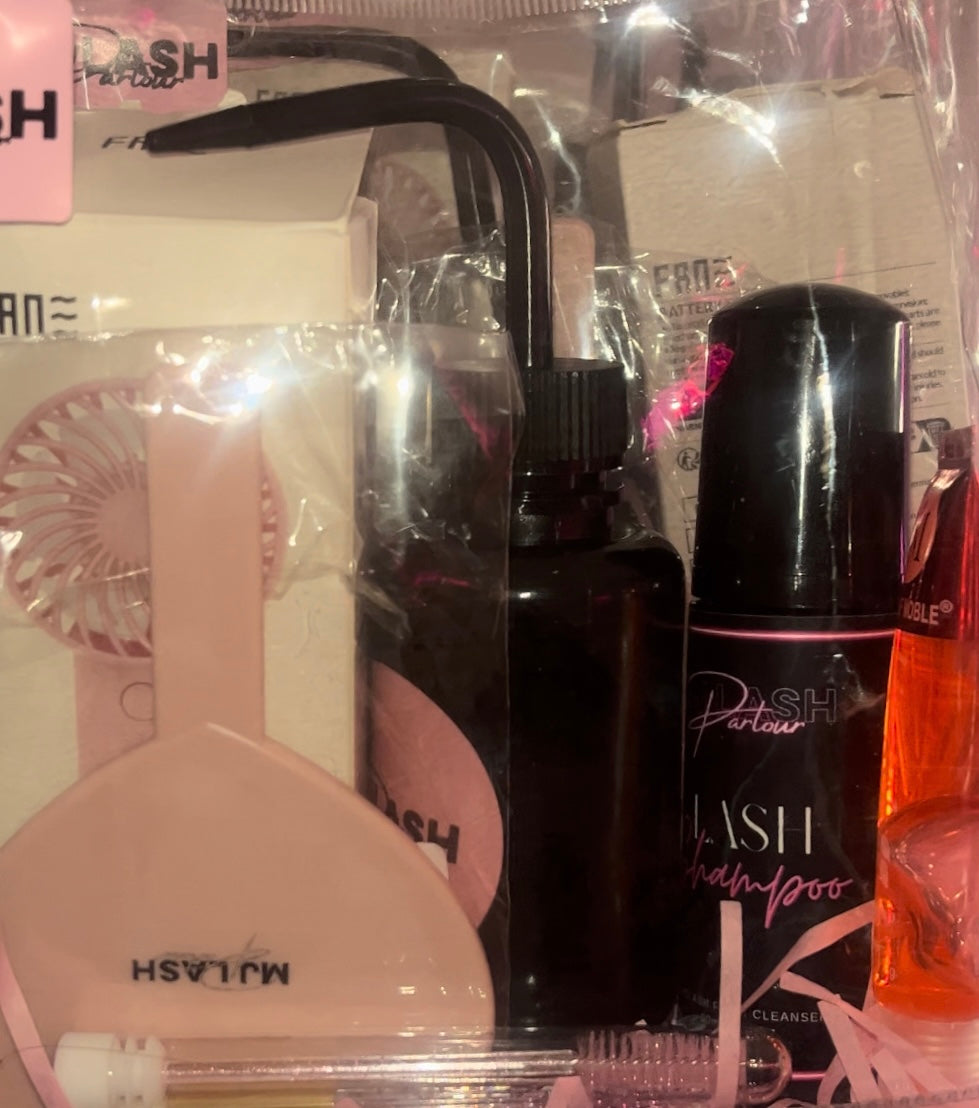 Lash shampoo kits